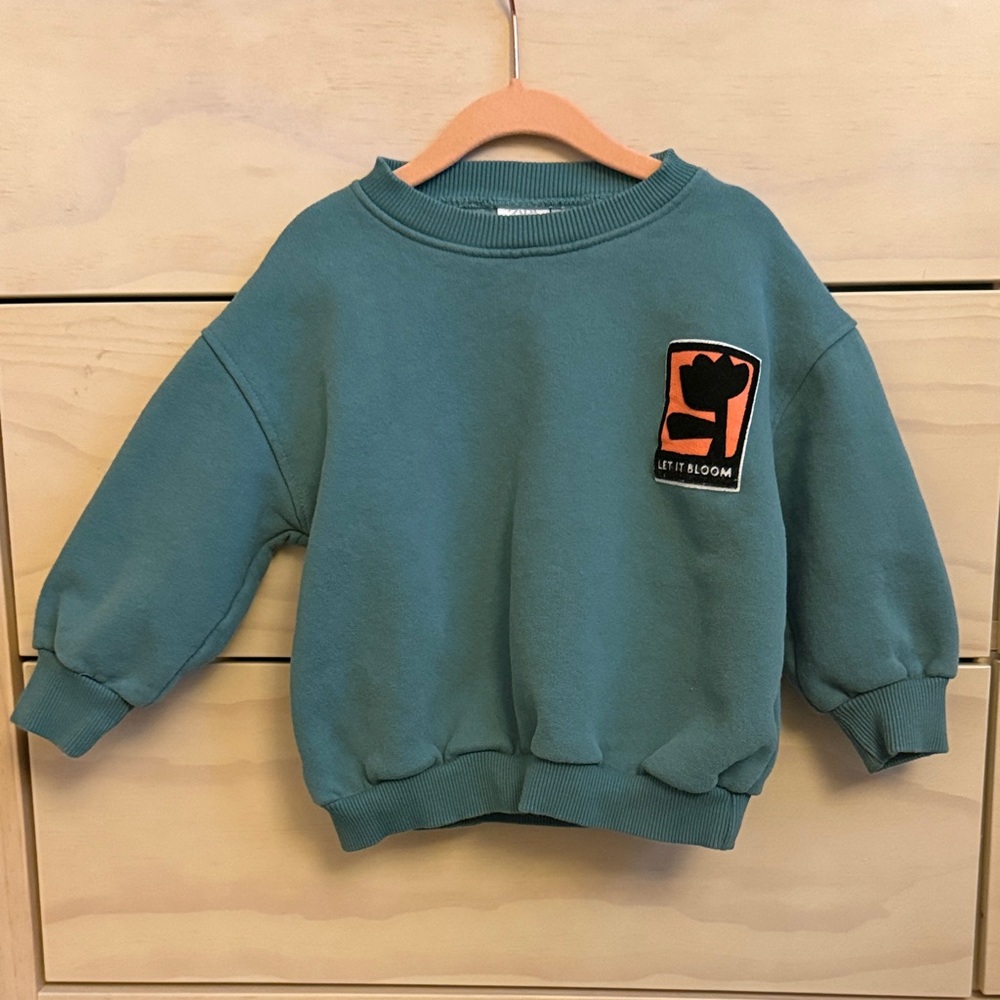 Zara Green Sweatshirt with Patch